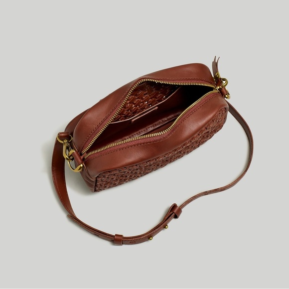 Madewell Transport Camera Bag: Crochet Leather Edition - Picture 2 of 6